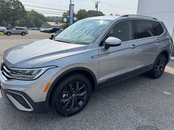 VOLKSWAGEN TIGUAN 4MOTION 2024 3VV2B7AX2RM180701 image VOLKSWAGEN TIGUAN 4MOTION 2024 3VV2B7AX2RM180701 image